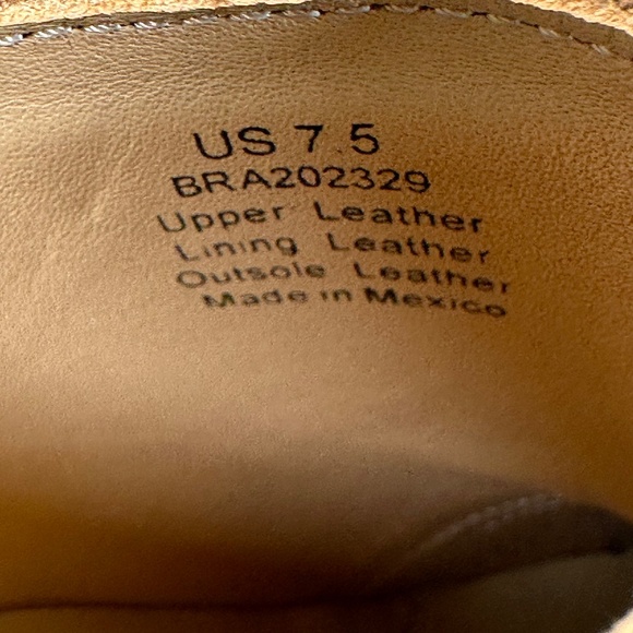 Nisolo Mia Ankle Booties Womens Sz. 7.5 Quality Leather Versatile Cushioned NWOT - Picture 3 of 16